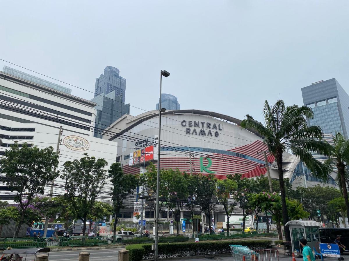 Sura Hostel Bangkok Near Mrt Phra Ram 9 Εξωτερικό φωτογραφία