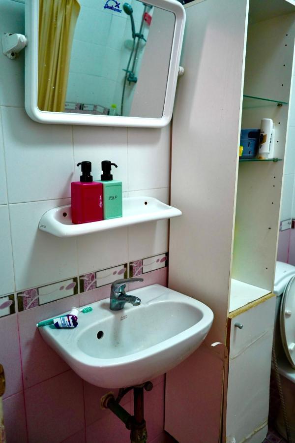 Sura Hostel Bangkok Near Mrt Phra Ram 9 Εξωτερικό φωτογραφία