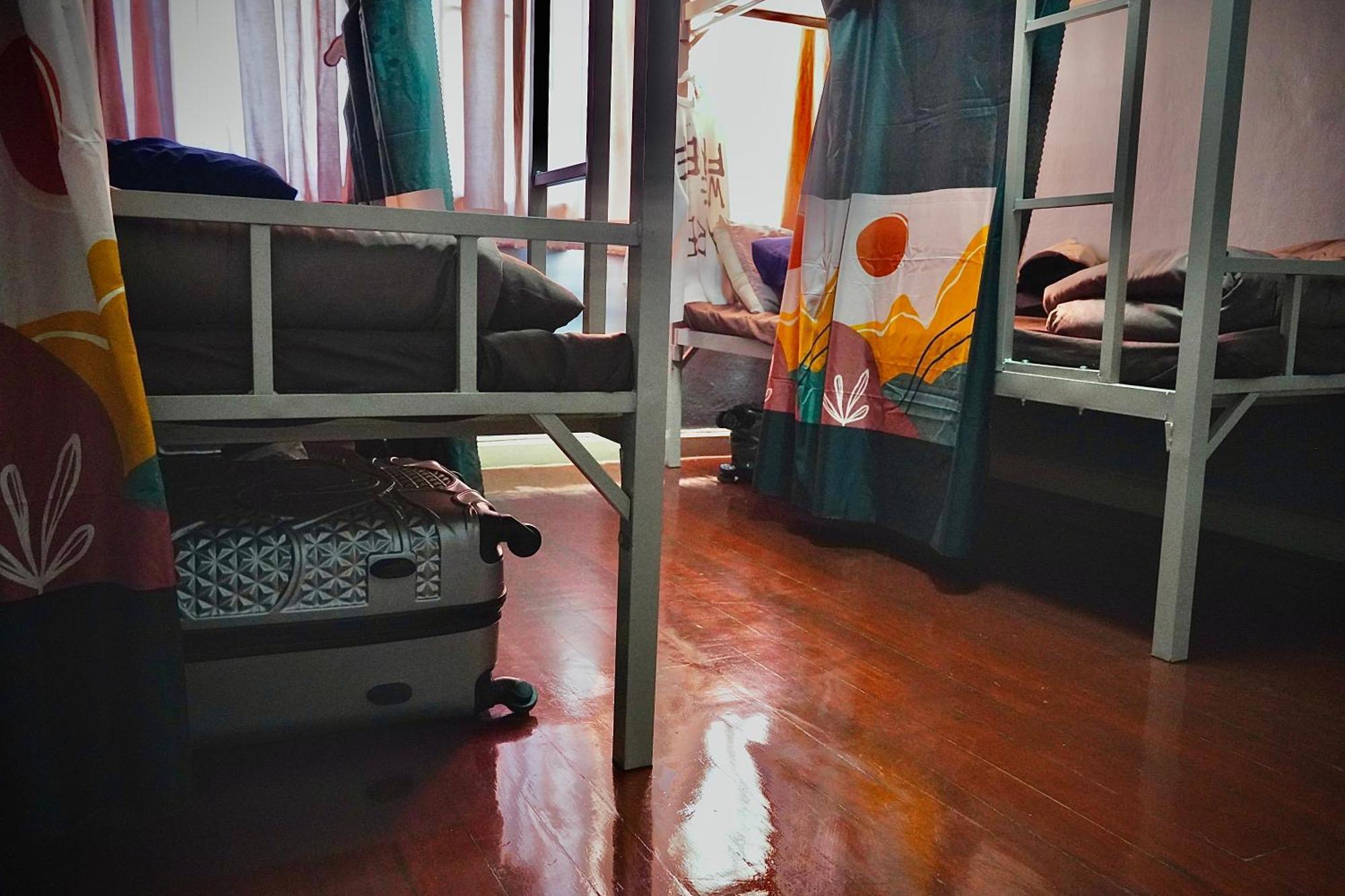 Sura Hostel Bangkok Near Mrt Phra Ram 9 Εξωτερικό φωτογραφία